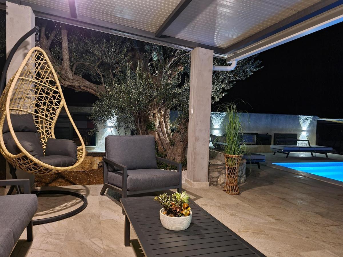 Olive Tree - House With Pool Villa Vinišće Eksteriør billede